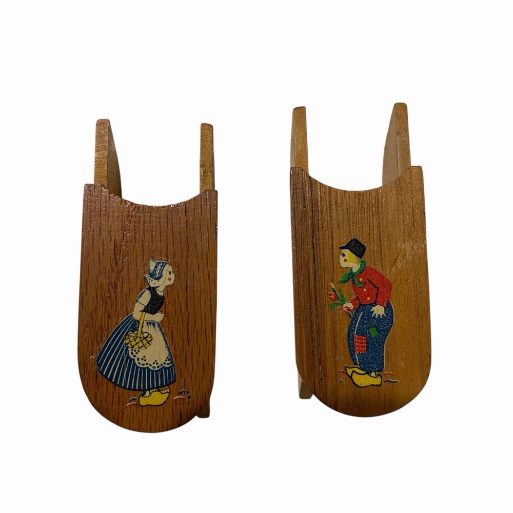 Dutch Boy and Girl Wooden Sleigh Salt‎ Pepper Shaker Set Vintage Collector